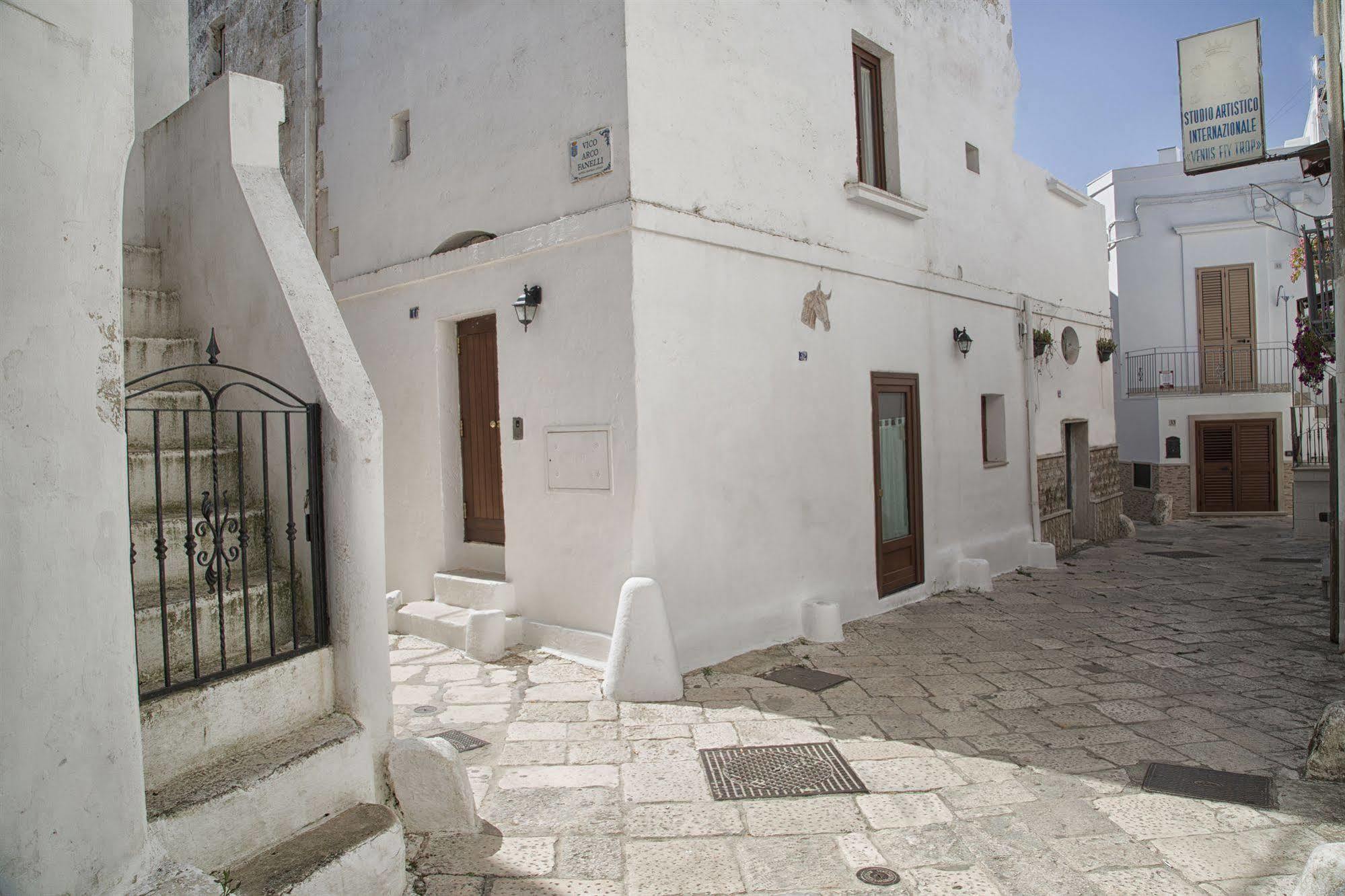 Vecchia Mottola Albergo Diffuso Exterior foto